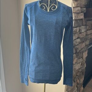 Lululemon Women's I Run For Me Breathable Lightweight Stretch Athleisure Size 6